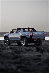 2025 Hummer EV Pickup Backlit Tension Graphic Insert